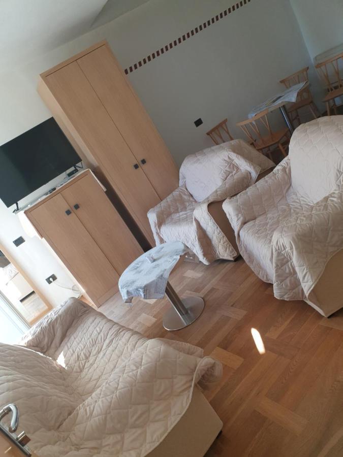 KojskoSmartno Apartmaji Goran公寓 外观 照片